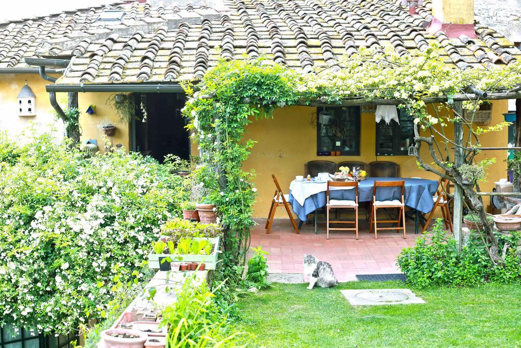 Le Tre Colombe Bed & Breakfast Bagno A Ripoli Exterior photo